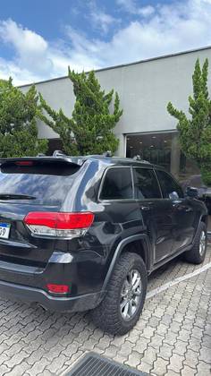 JEEP GRAND CHEROKEE 3.6 LAREDO 4X4 V6 24V GASOLINA 4P AUTOMÁTICO